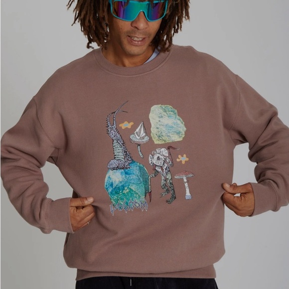 *RARE* VOLCOM Chrissie Abbott x French Sweatshirt Size XL Men’s UNISEX - Picture 1 of 15